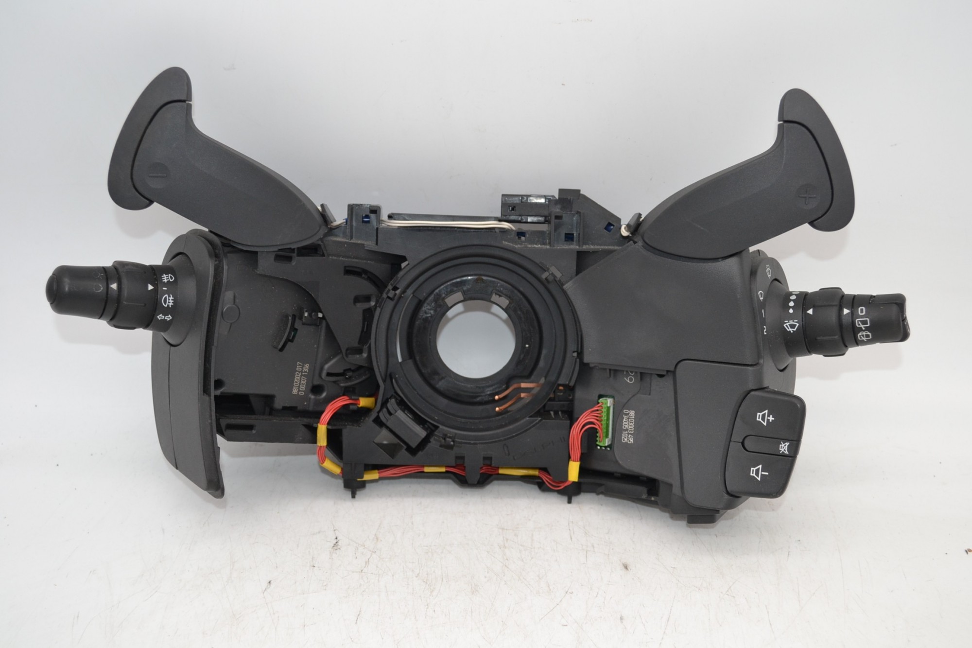Devioluci + palette Renault Clio III dal 2005 al 2013 Cod 8200226098  2411111168462