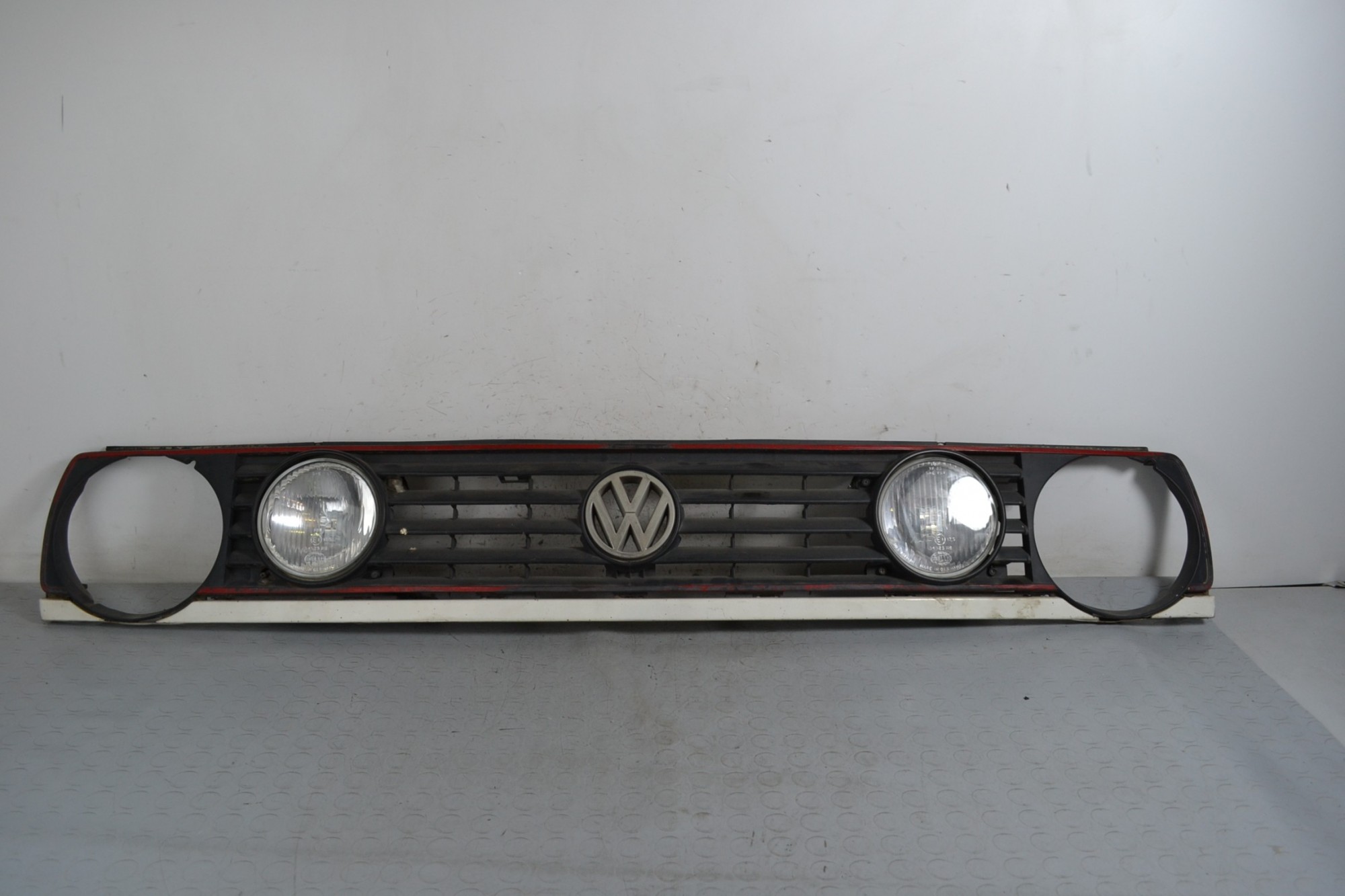 Griglia anteriore completa Volkswagen Golf II Dal 1983 al 1992  1633533136633