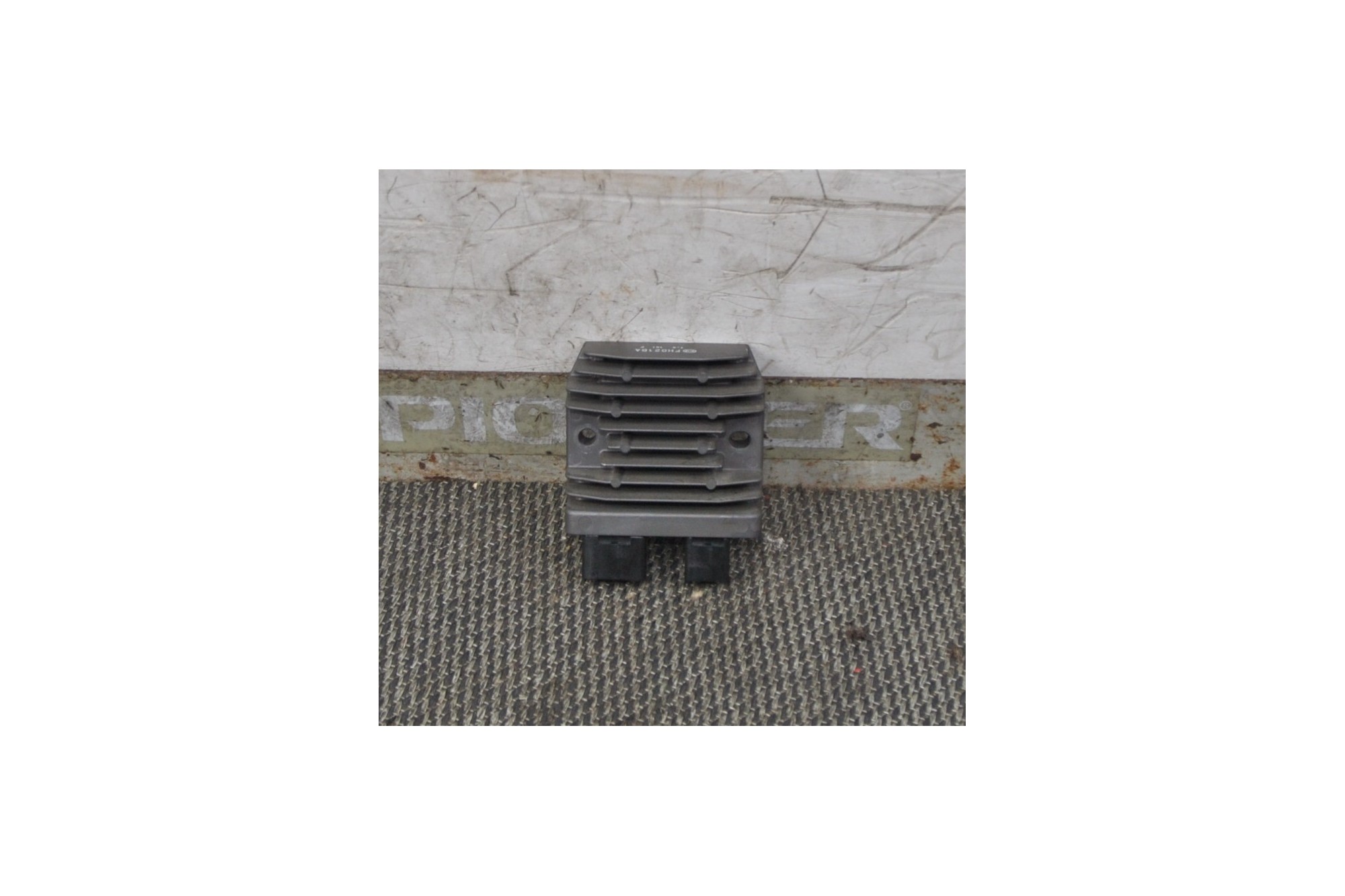 Regolatore di tensione Honda Integra 750 dal 2015 al 2019 cod : FH021BA  2411111111314