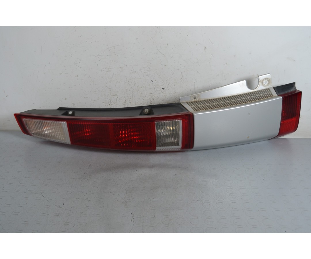 Fanale Stop Posteriore SX Opel Meriva A dal 2003 al 2010 Cod 13203393  1656660059989