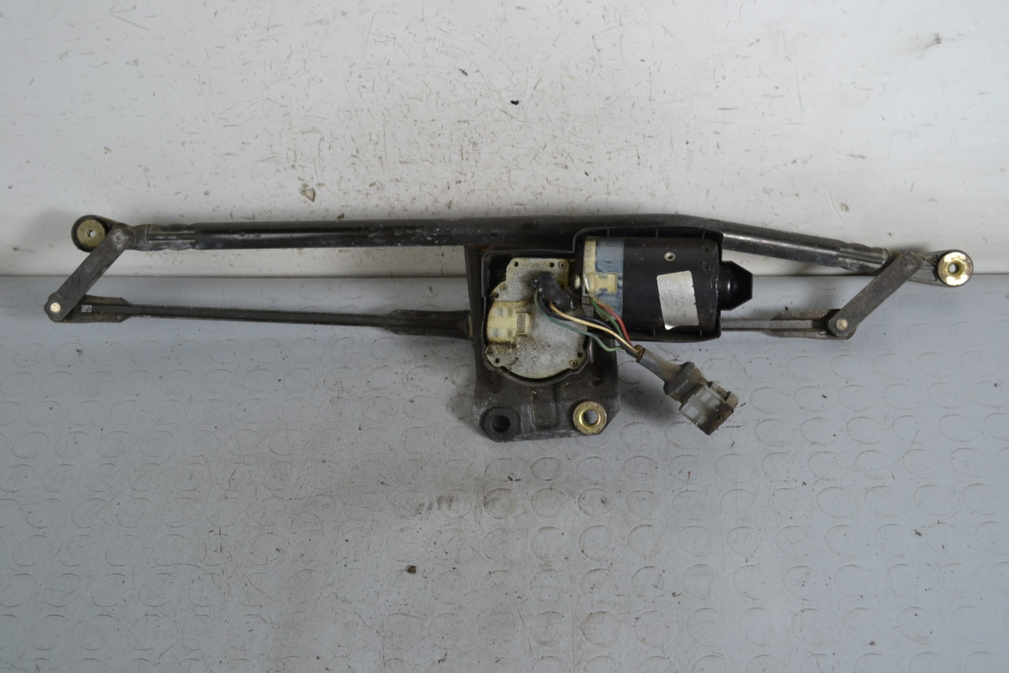 Motorino Tergicristalli Anteriore Renault Clio I dal 1990 al 1998 Cod 403634  1656917792201