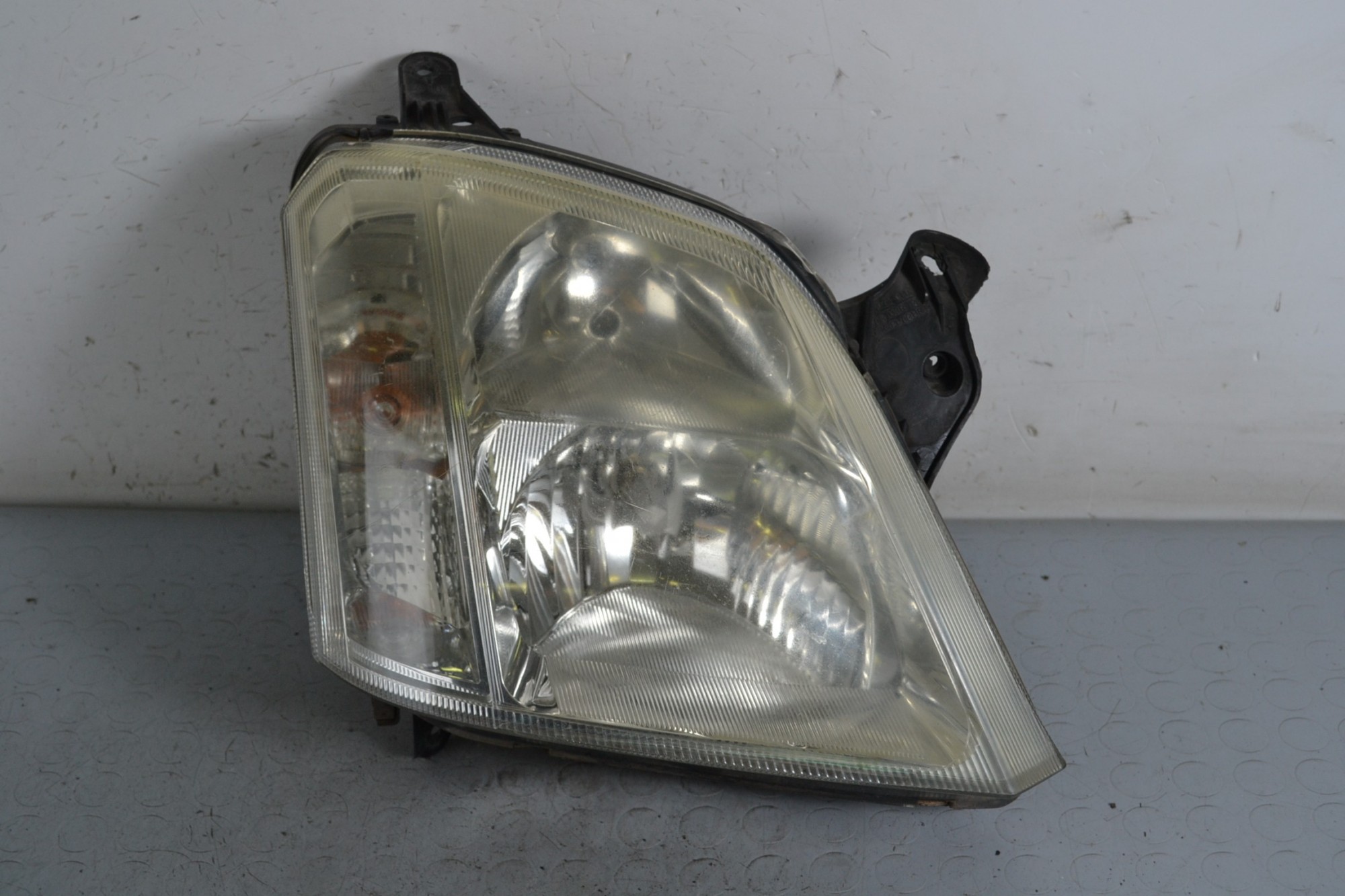 Faro Anteriore DX Opel Meriva A dal 2003 al 2010 Cod 93321053  1656920968600