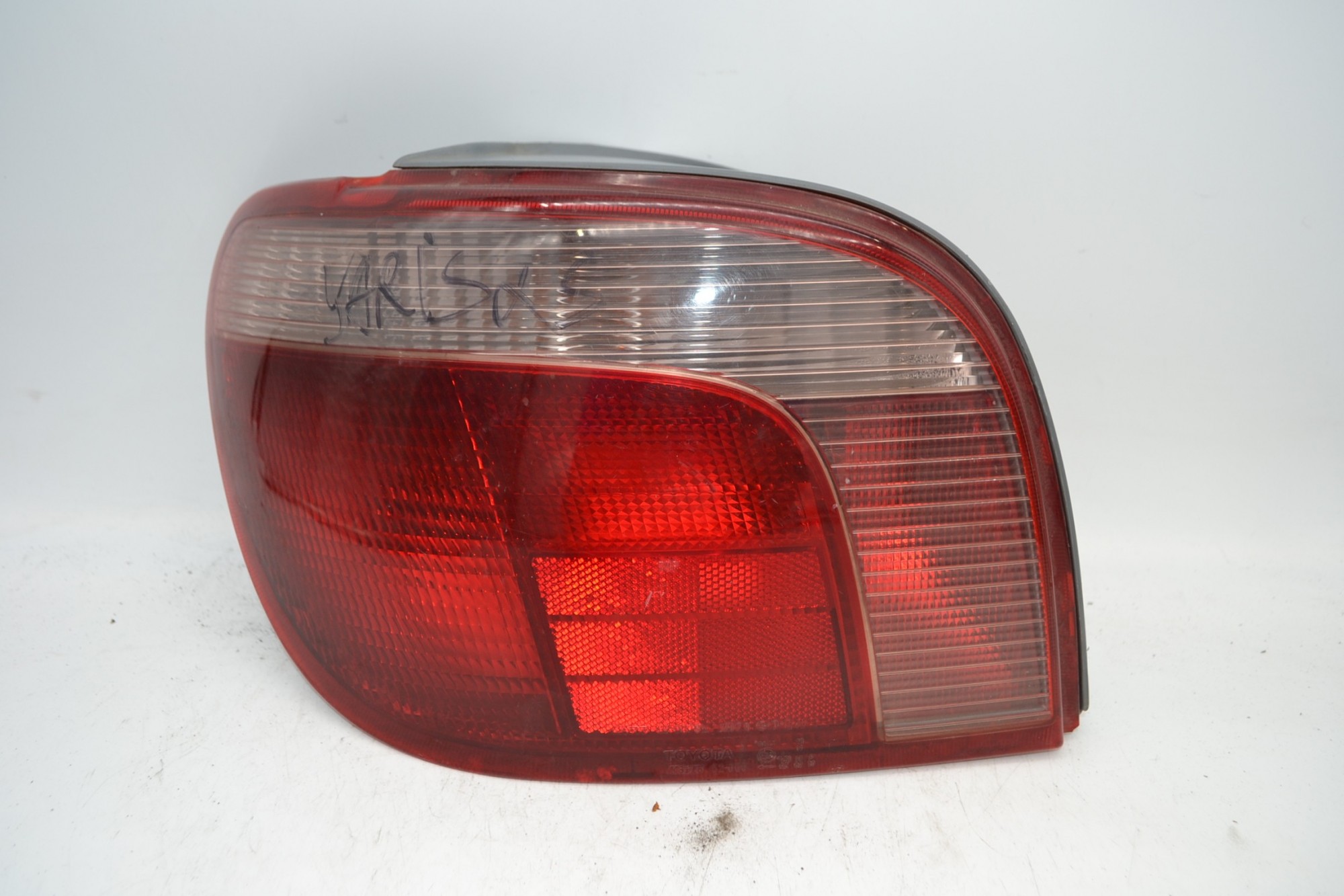 Fanale Stop Posteriore SX Toyota Yaris dal 1999 al 2005 COD 8156052130  2411111123171