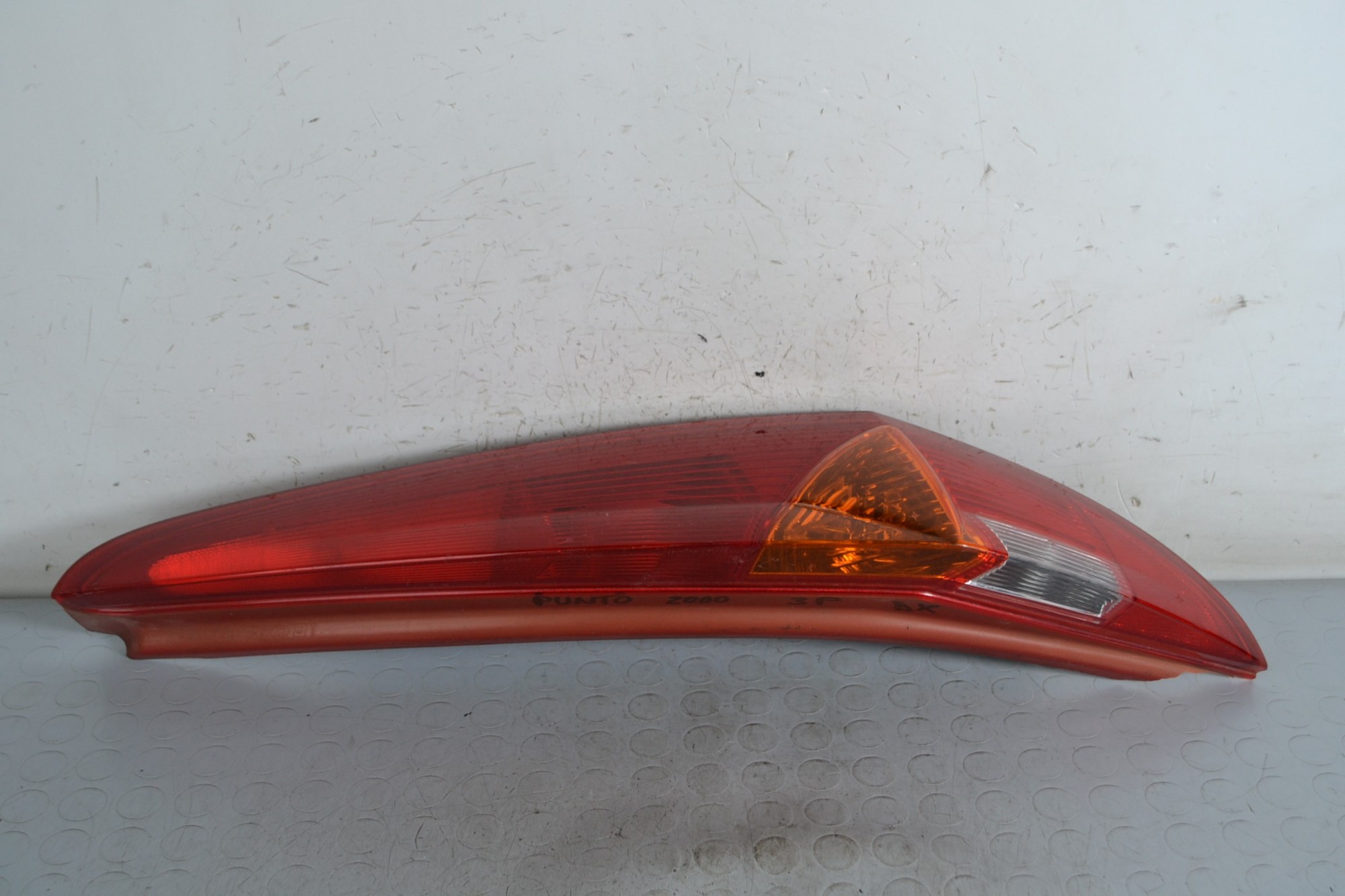 Fanale posteriore stop DX Fiat Punto 188 HGT Abarth 3 porte dal 1999 al 2011 Cod 286202  2411111122846