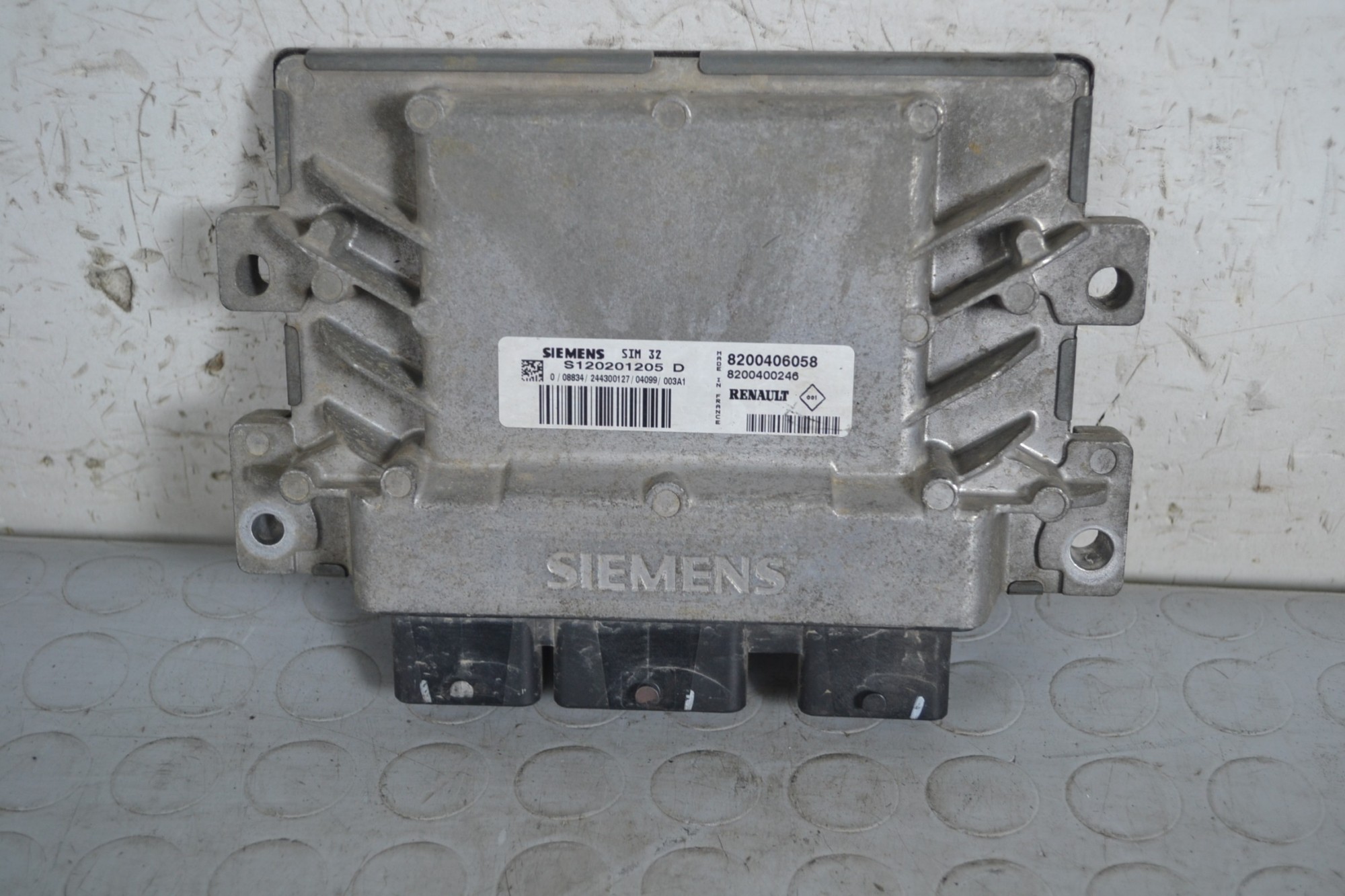 Centralina ECU Renault Clio 1.2 b Dal 1998 al 2012 Cod 8200406058  1657293819285