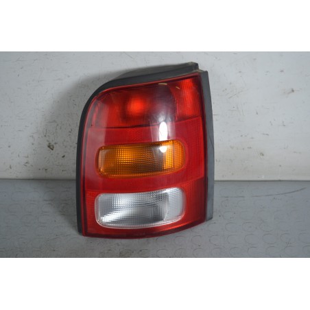 Fanale Stop Posteriore DX Nissan Micra K11 dal 1992 al 2002 Cod 265501F505  1657529704798