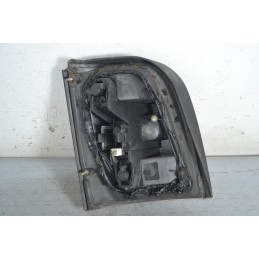 Fanale Stop Posteriore DX Nissan Micra K11 dal 1992 al 2002 Cod 265501F505  1657529704798