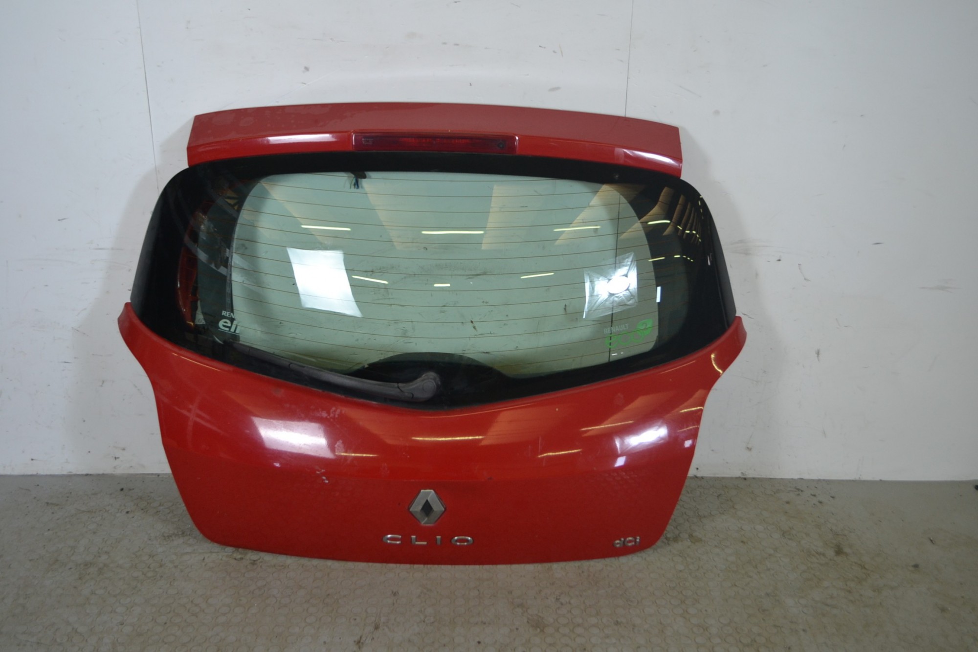 Portellone bagagliaio posteriore Renault Clio Dal 2005 al 2013 Rosso  1658745281315