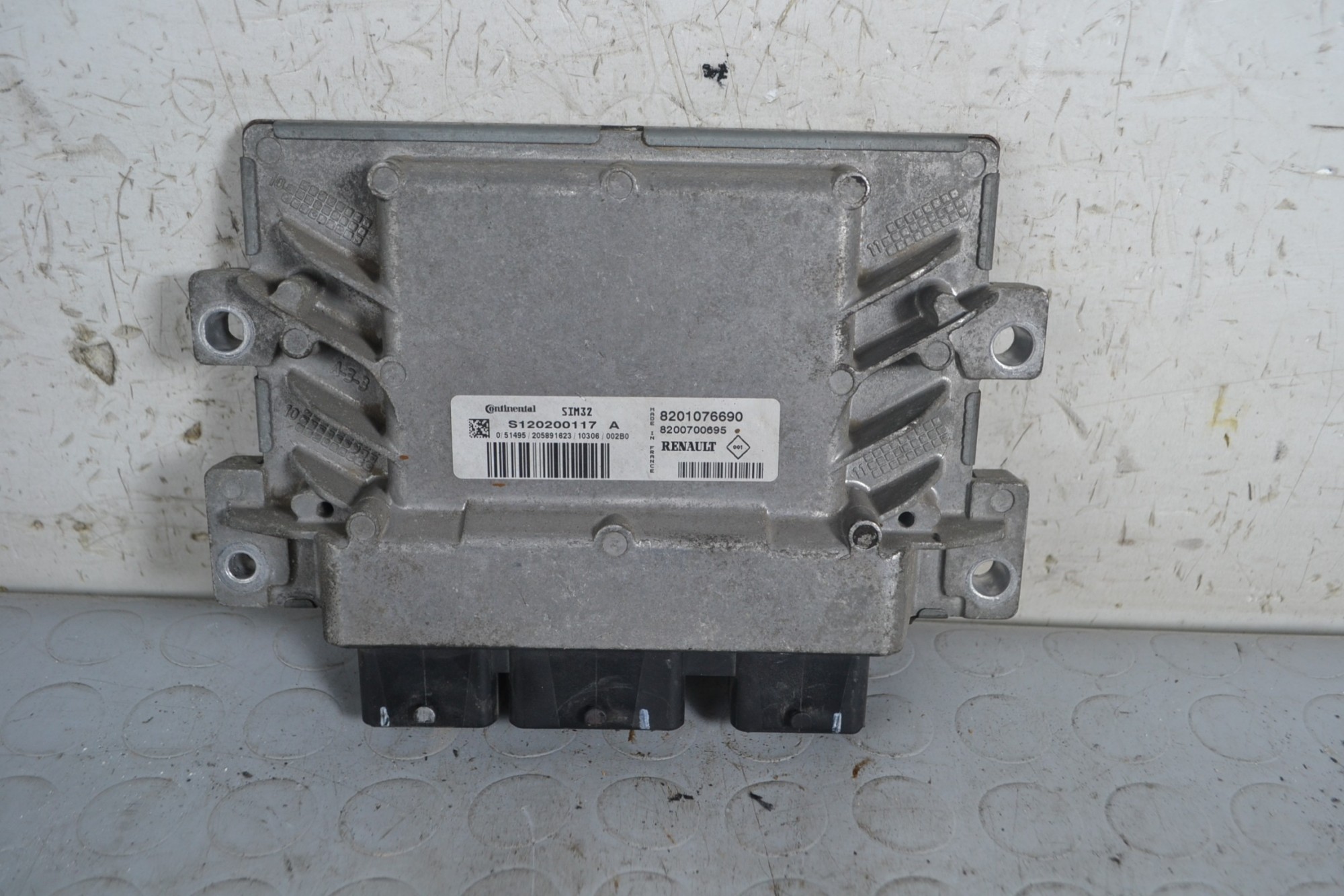 Centralina ECU Renault Twingo II Dal 2007 al 2014 Cod 8201076690  1658762426041