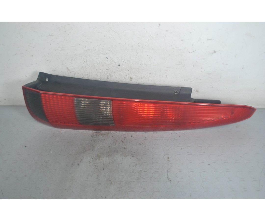 Fanale Stop Posteriore DX Ford Fiesta V dal 2002 al 2006 Cod 2s61-19n004-ad  1658847537761