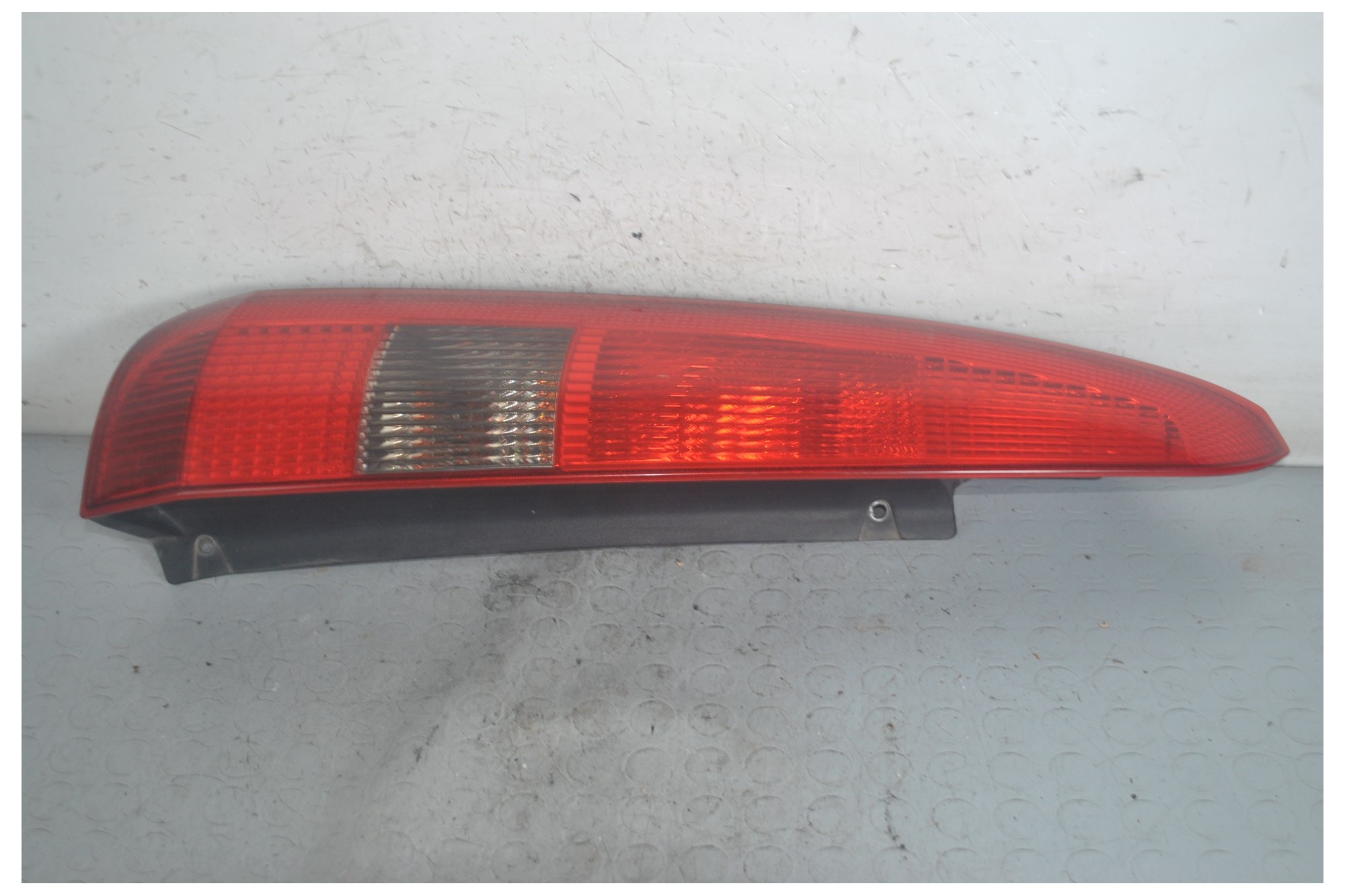 Fanale Stop Posteriore SX Ford Fiesta V 5 porte dal 2002 al 2006 Cod 2s61-13n004-ad  1658928625035
