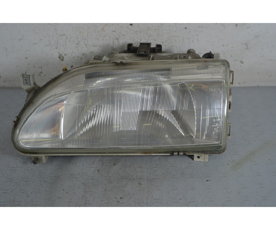 Faro fanale anteriore SX Renault 19 Dal 1988 al 1997  Cod 7701036027  1661498405600