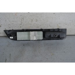 Pulsantiera alzacristalli anteriore SX Suzuki Swift Dal 2004 al 2010 Cod 83762-62j1  1662363185474