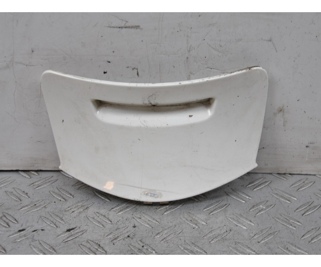 Carena Tappo Ispezione Vespa Sprint 125 dal 2007 al 2011 COD : 673619 1662714036455 Carena Tappo Ispezione Vespa Sprint 125 dal 2007 al 2011 COD : 673619 1662714036455