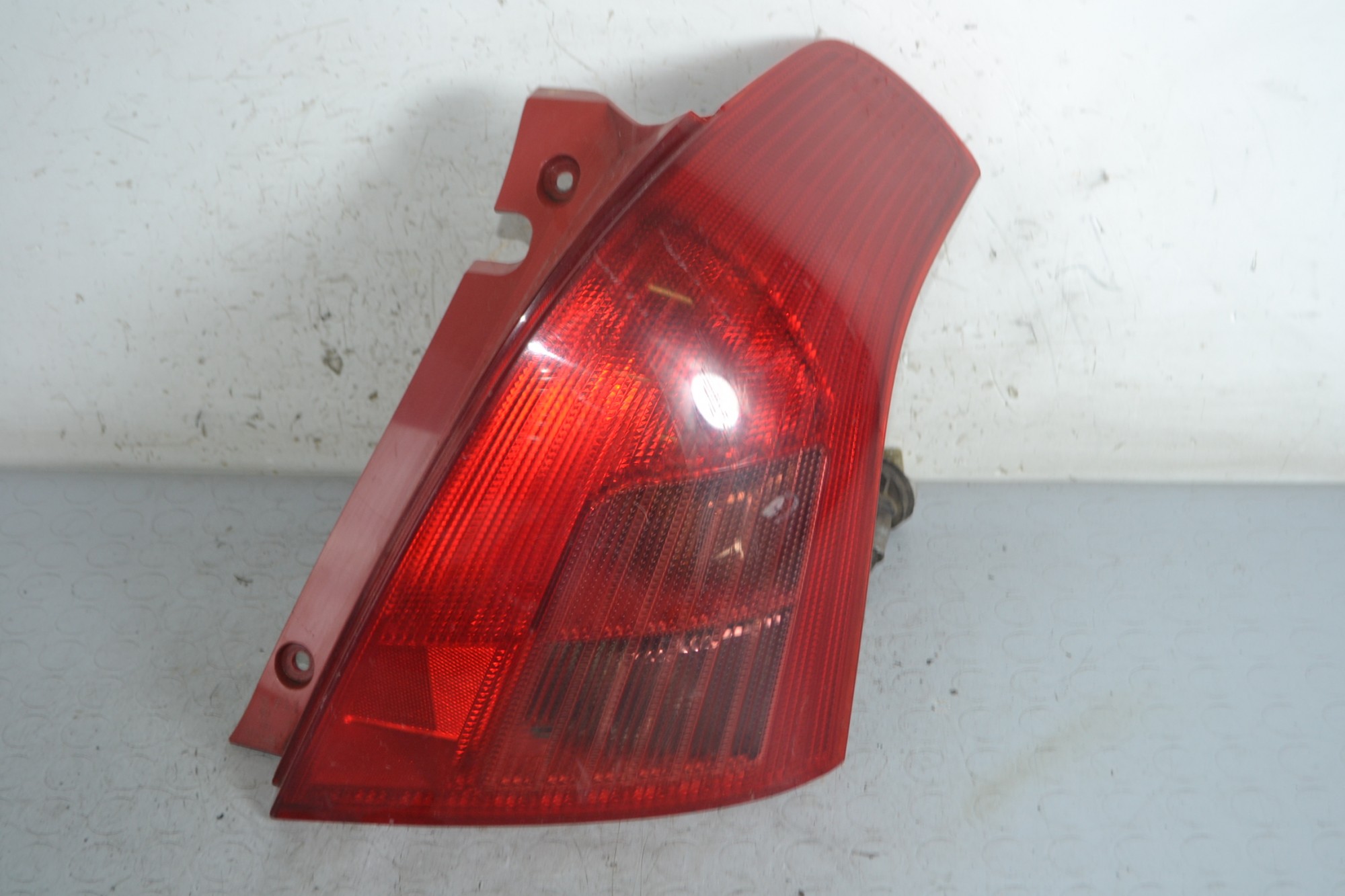 Fanale Stop Posteriore DX Suzuki Swift IV dal 2004 al 2010 Cod 3565062J00000  1663145479019