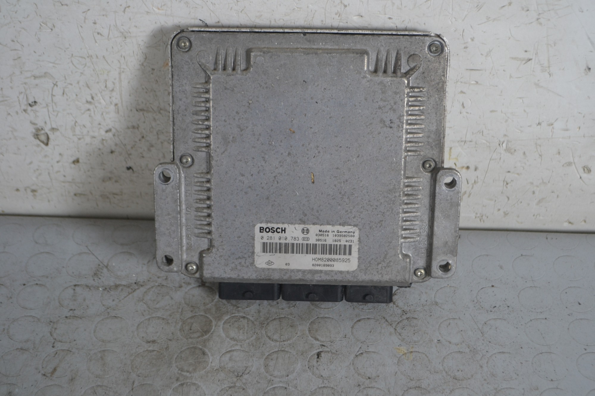 Centralina ECU Renault Master Dal 1997 al 2010 Cod 0281010783  1663164681721