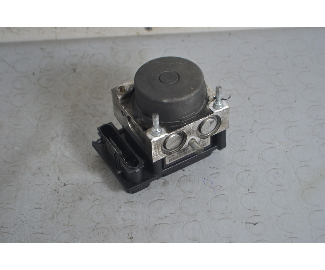 Pompa modulo ABS Nissan Note Dal 2004 al 2013 cod 476609U100  1663252383025