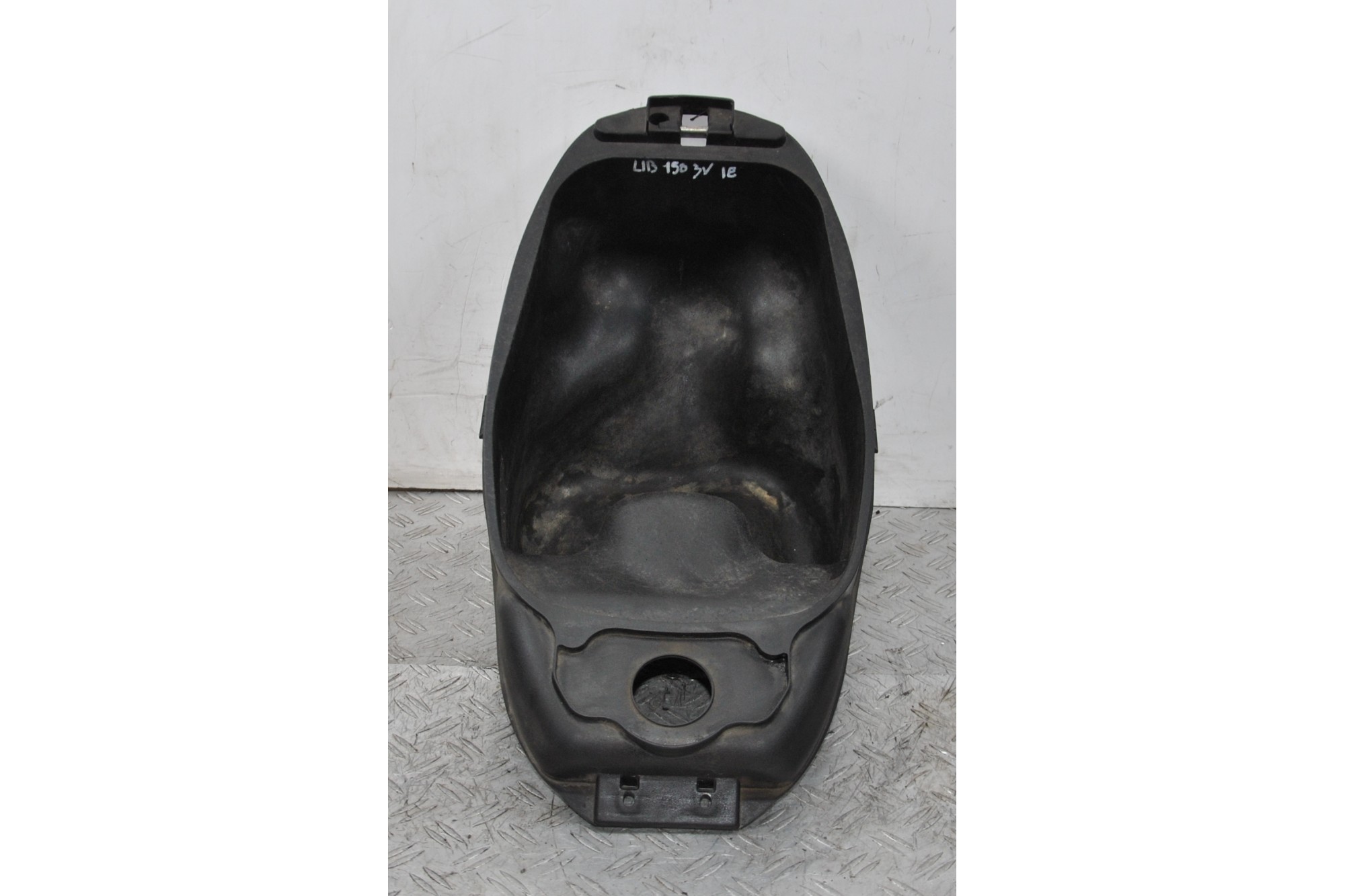 Carena Vano Sottosella Piaggio Liberty 150 3V 4T dal 2013 al 2015  1663324226816