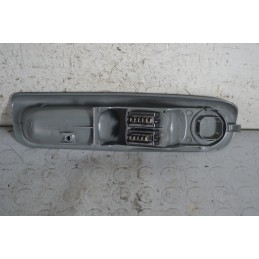 Pulsantiera alzacristalli anteriore SX Renault Twingo I Dal 1993 al 2007 Cod 7700832376  1663338985990