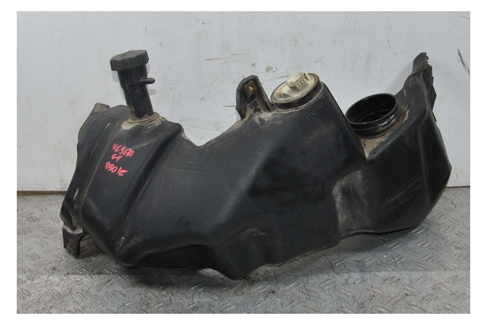 Serbatoio Piaggio Vespa GTS 250 Dal 2005 al 2012  1663752080455