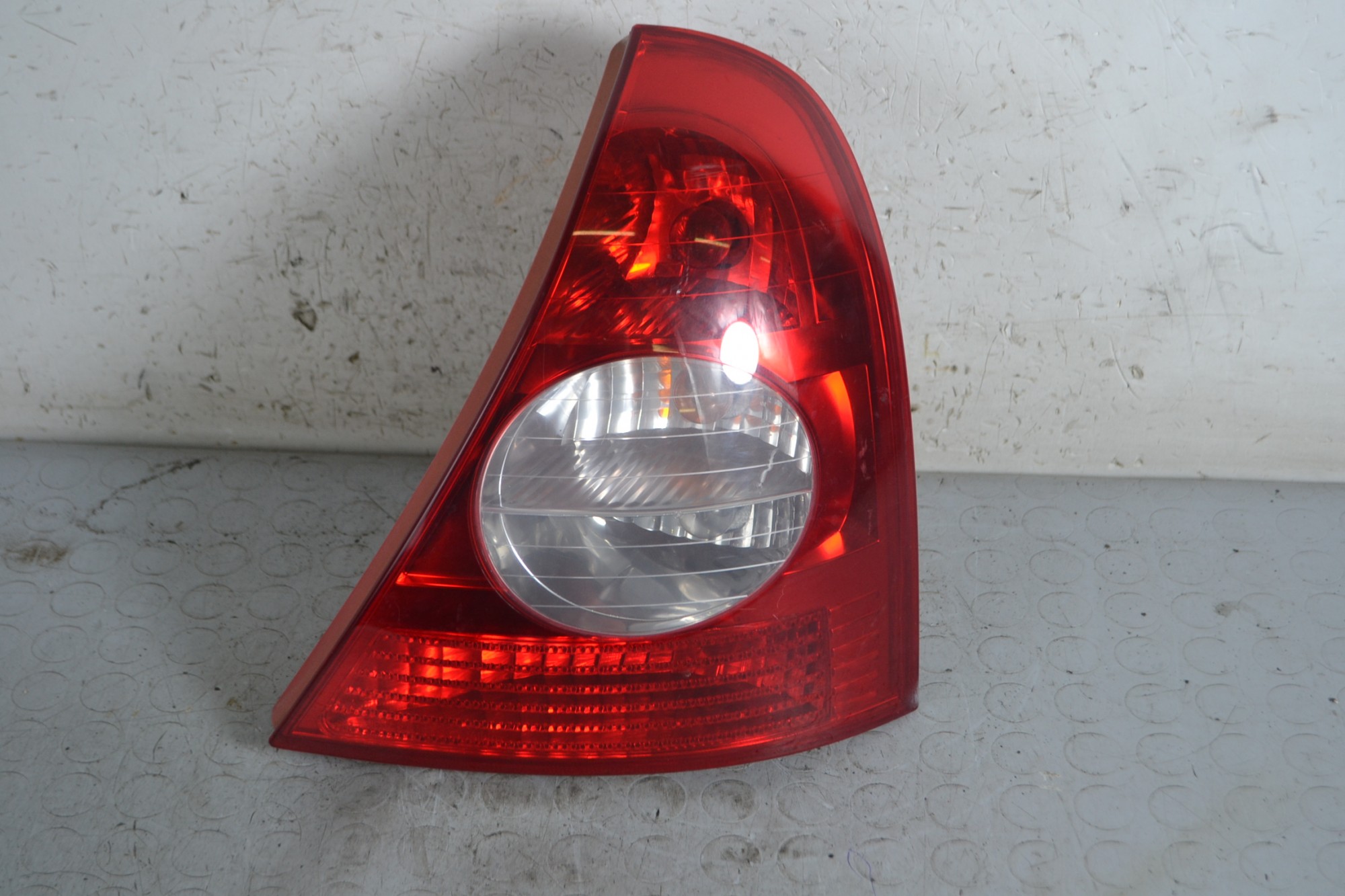 Fanale Stop Posteriore DX Renault Clio II dal 1998 al 2012 Cod 8200071414  1664290357504