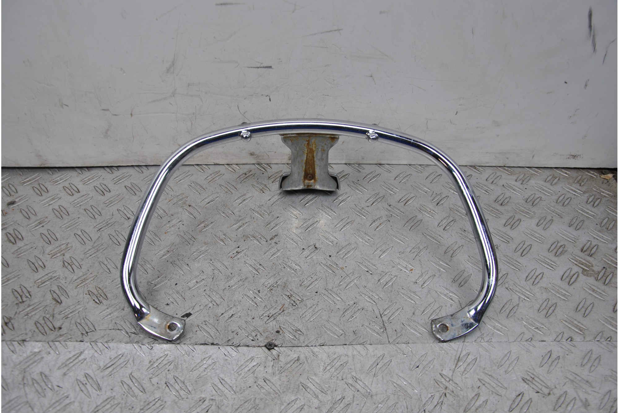 Maniglione portapacchi posteriore Piaggio Vespa Lx 150 ie Dal 2005 al 2011  1664448128734