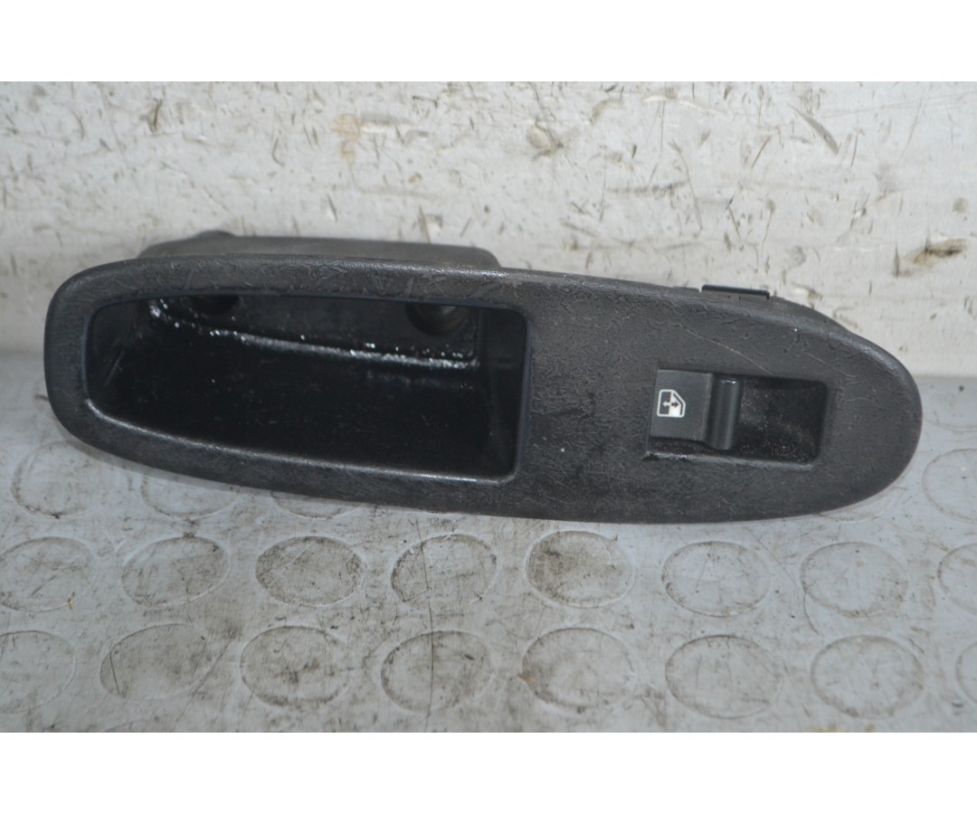 Pulsantiera alzacristallo anteriore DX Alfa Romeo 159 Dal 2005 al 2011 Cod 156055038  1664456785264