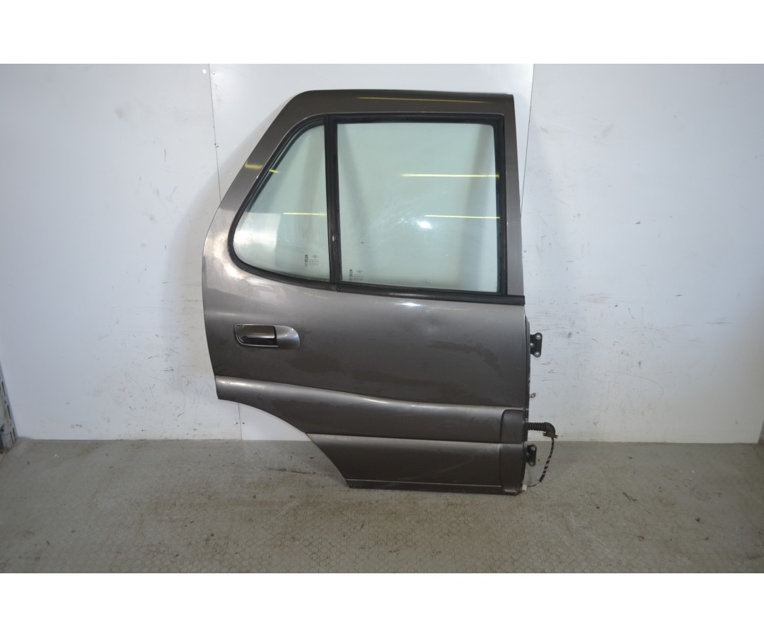 Portiera sportello posteriore DX Tata Safari Dal 1998 al 2012 Grigio  1664959235297