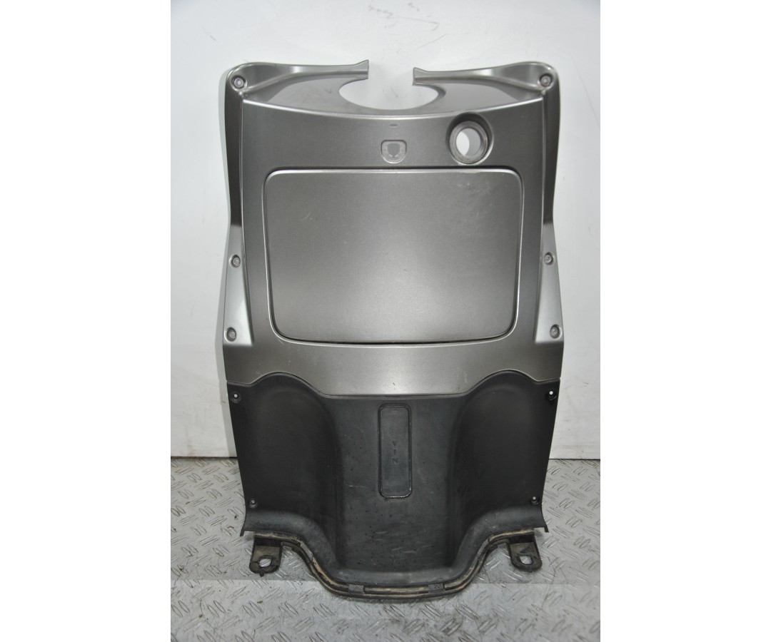 Carena Retroscudo Kymco People S 125 / 200 Dal 2006 al 2016 1665500675630 Carena Retroscudo Kymco People S 125 / 200 Dal 2006 al 2016 1665500675630