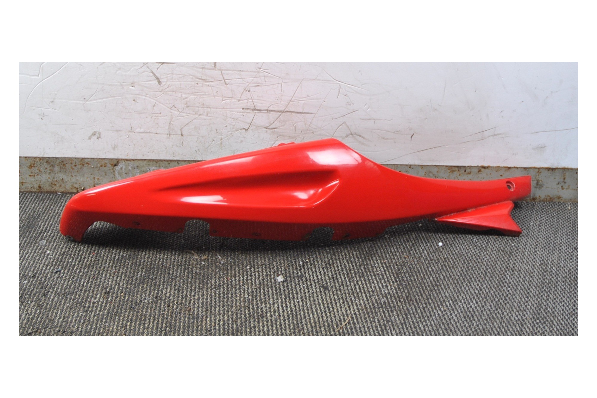 Carena Fianchetto Posteriore Destro Hyosung Comet 250 GT dal 2007 al 2016  2411111120835
