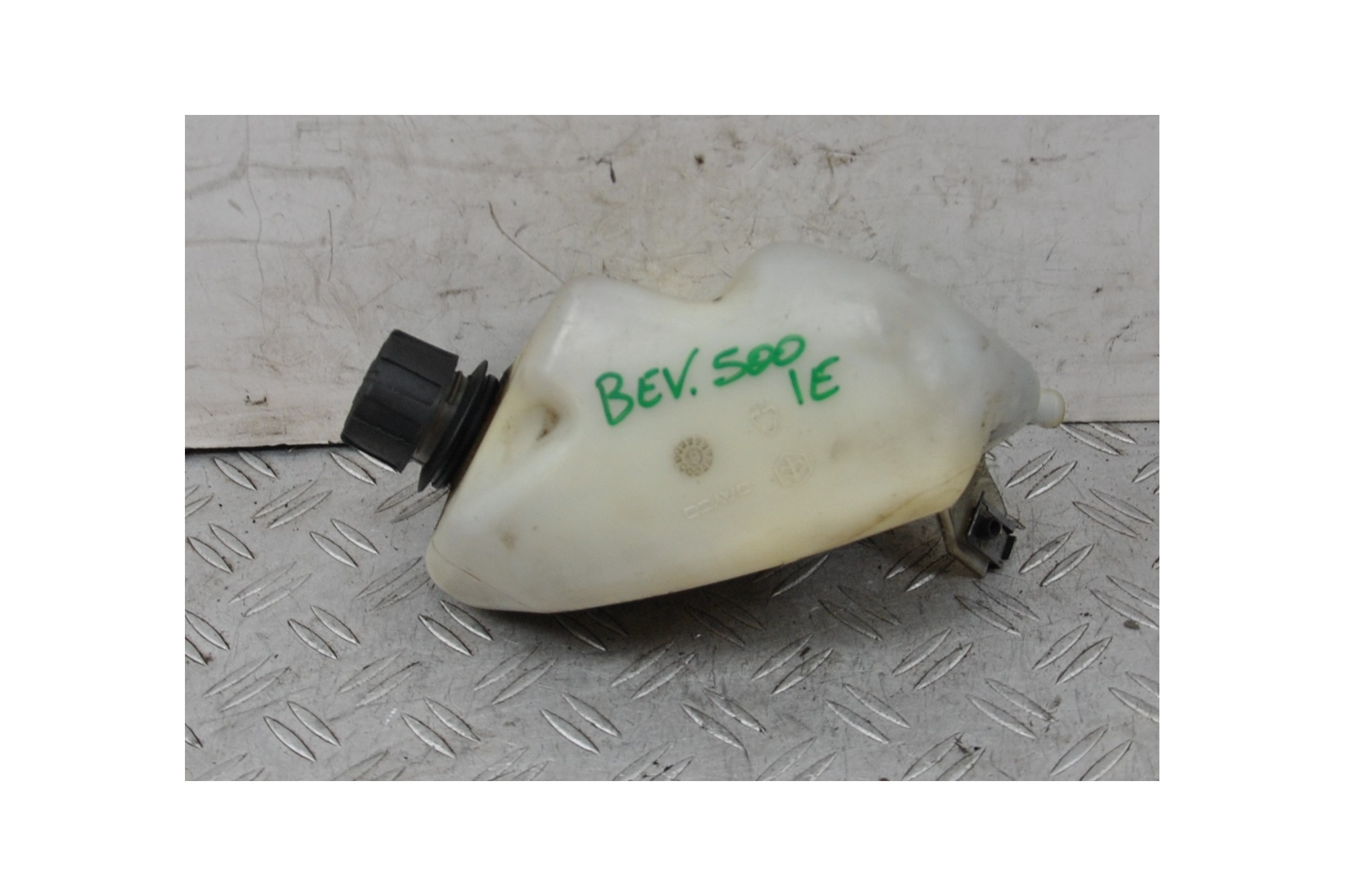 Serbatoio Acqua Piaggio Beverly 500 dal 2002 al 2006  1665654884490