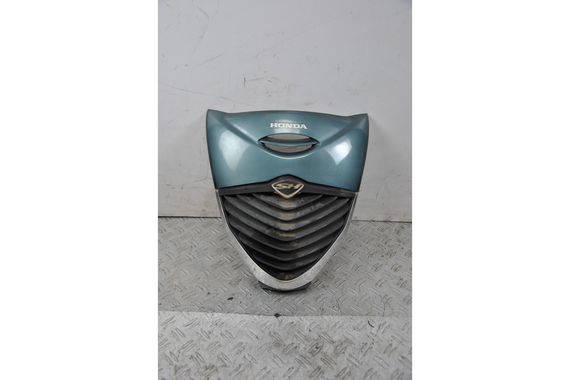 Carena Scudetto Anteriore Honda SH 125 / 150 Dal 2005 al 2008  1665997684191