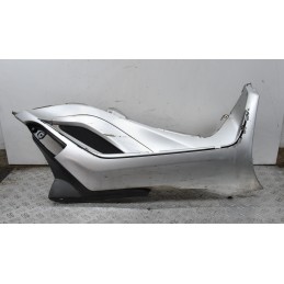 Carena Pedana Poggiapiedi DX Piaggio MP3 Yourban 300ie Dal 2011 Al 2018  1666087746232