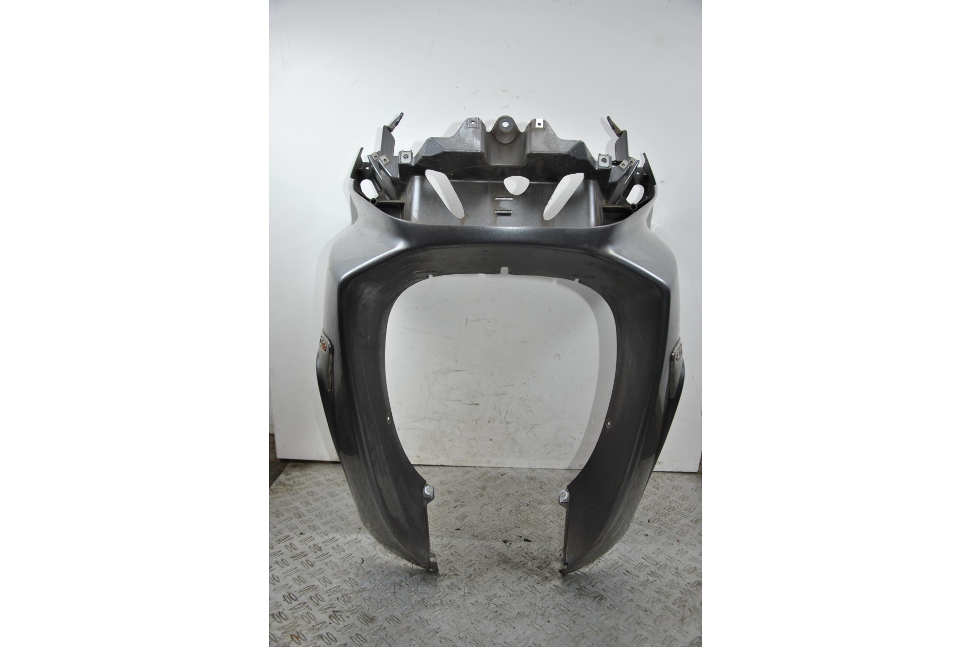 Carena Scudo Anteriore Piaggio X8 250 Dal 2004 al 2006  1666164203870