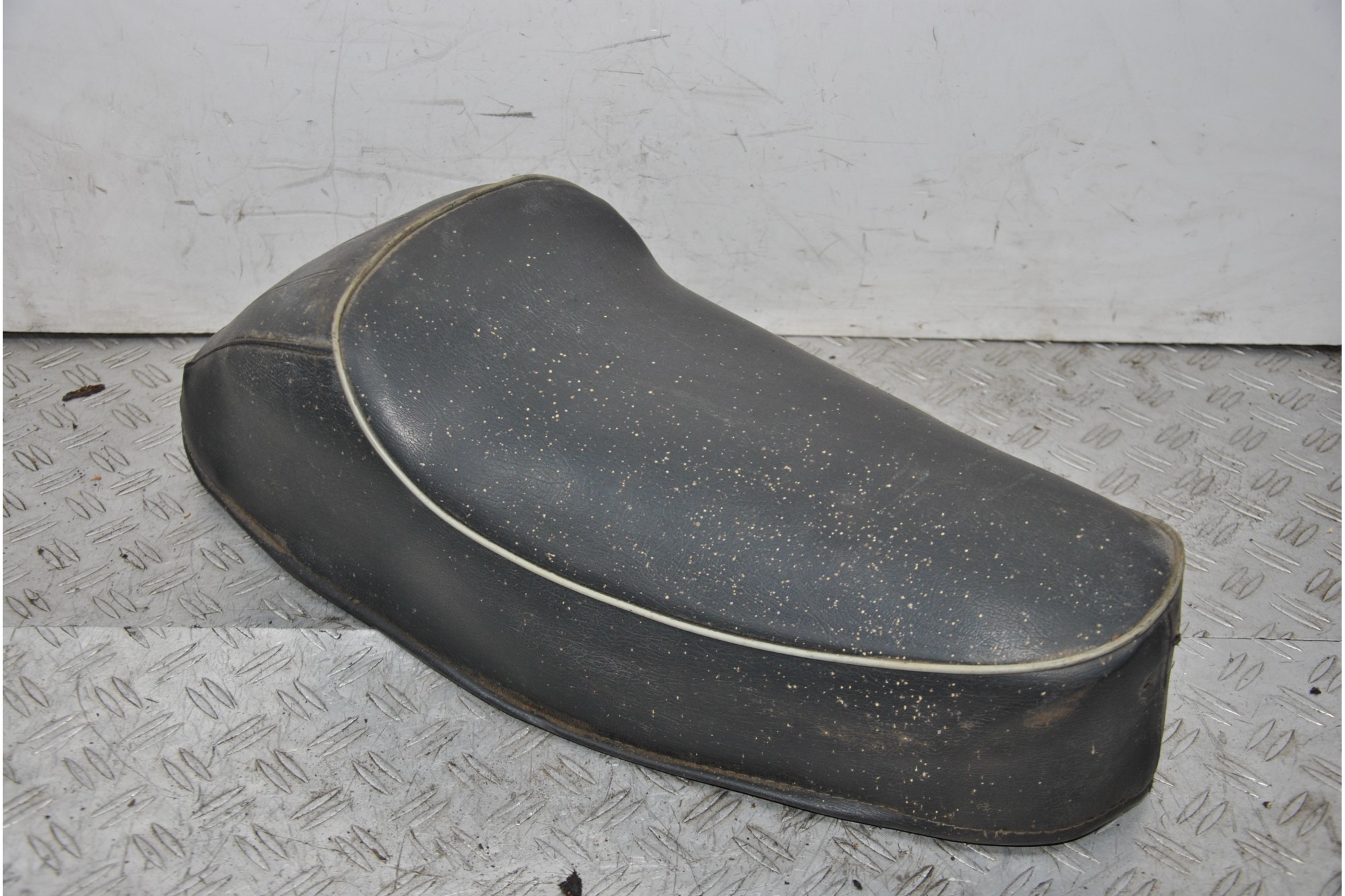 Sella Piaggio Vespa 50 Special Dal 1971 al 1982  1666607417987