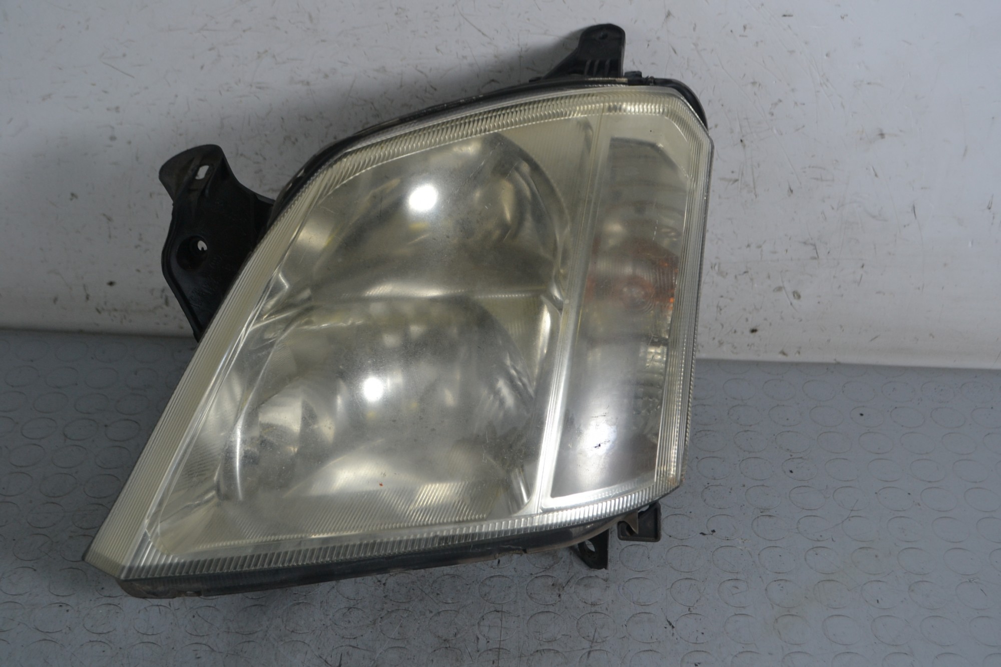 Faro Anteriore SX Opel Meriva A dal 2003 al 2010 Cod 93321052  1666623989628