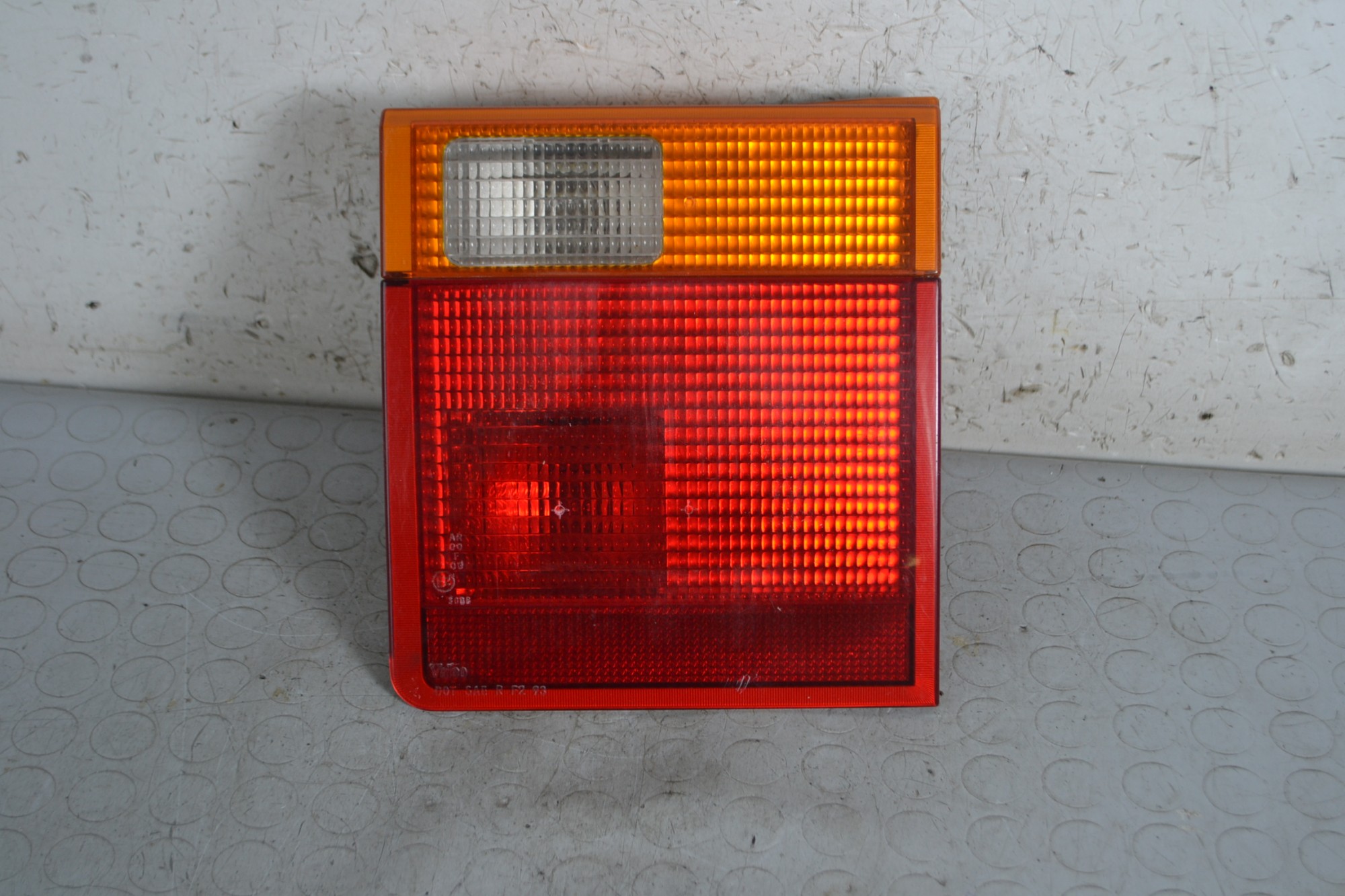 Fanale Stop Posteriore DX Land Rover Range Rover dal 1994 al 2002 Cod AMR4724  1666793674010