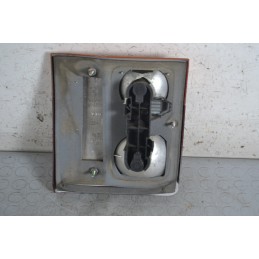 Fanale Stop Posteriore DX Land Rover Range Rover dal 1994 al 2002 Cod AMR4724  1666793674010