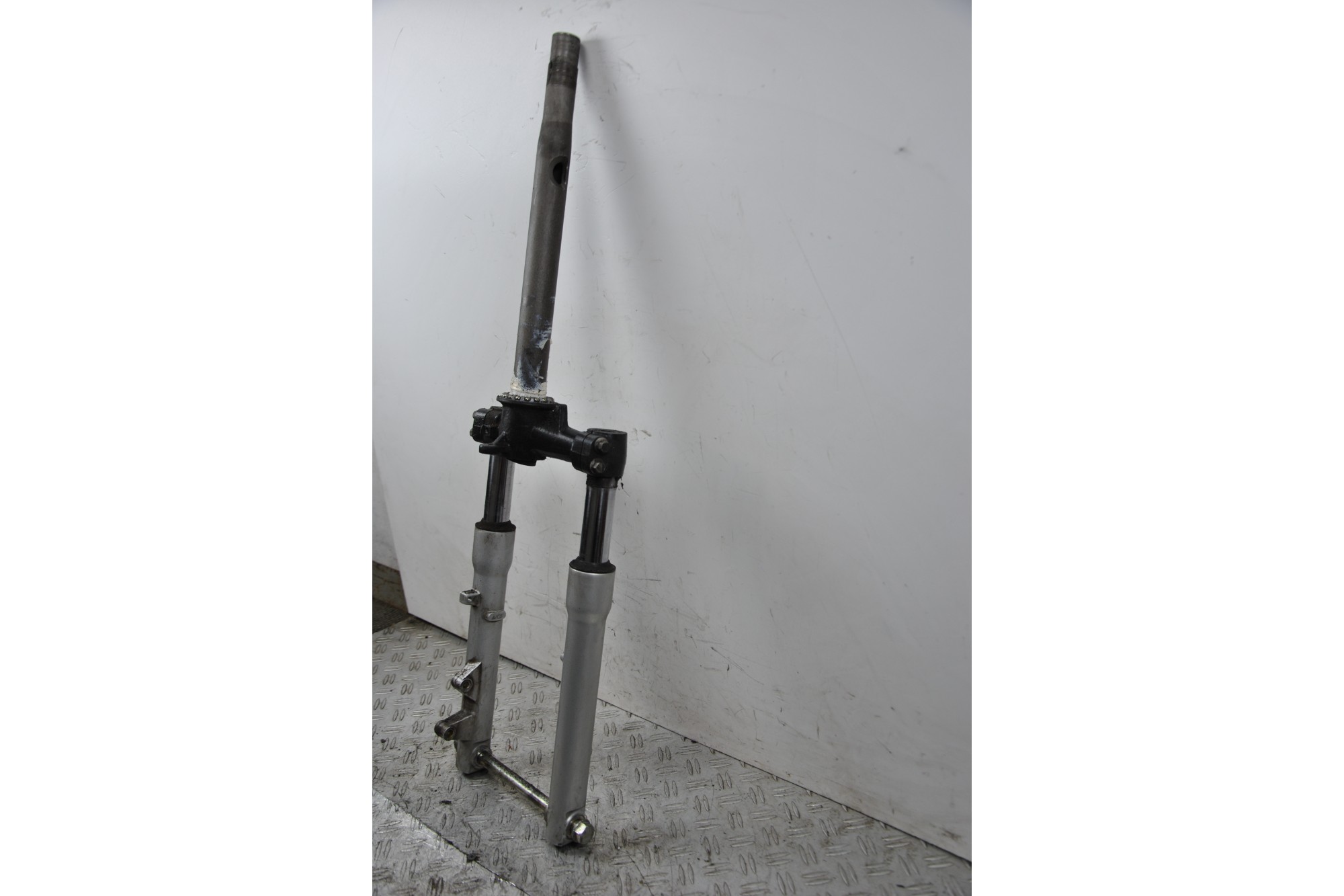 Forcella Piaggio Liberty 125 I-Get ABS dal 2016 al 2019  1666796217214
