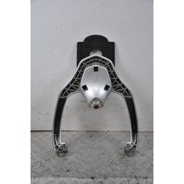 Maniglione portapacchi Posteriore Piaggio Liberty 125 I-Get ABS dal 2016 al 2019  1666876906885
