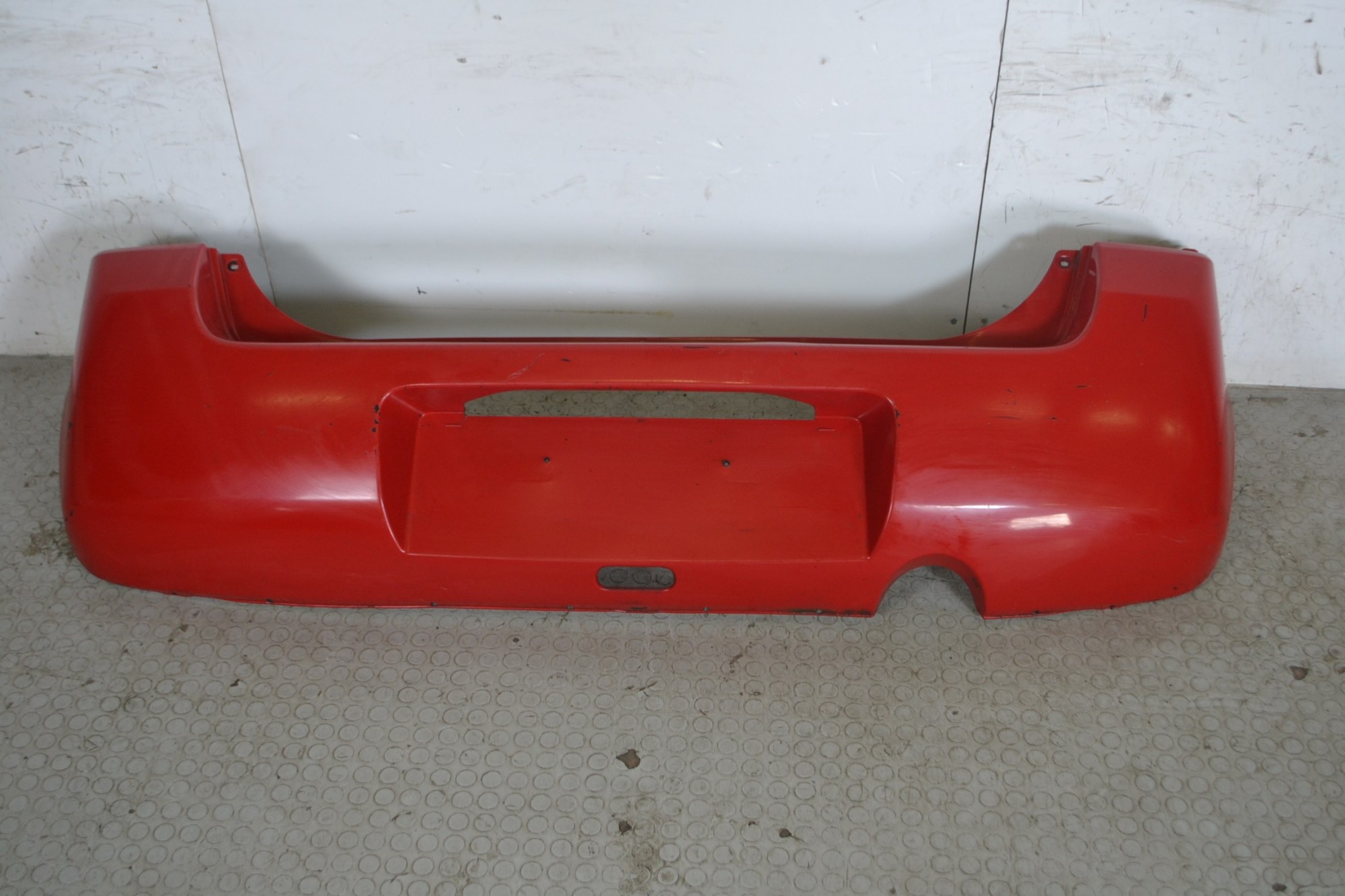 Paraurti posteriore Renault Twingo II Dal 2007 al 2014 Rosso  1667403041505