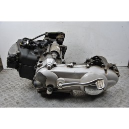 Blocco Motore Piaggio Vespa Lx 125 Carburatore Dal 2005 al 2011 Cod M441M Num 17112  1667570222967