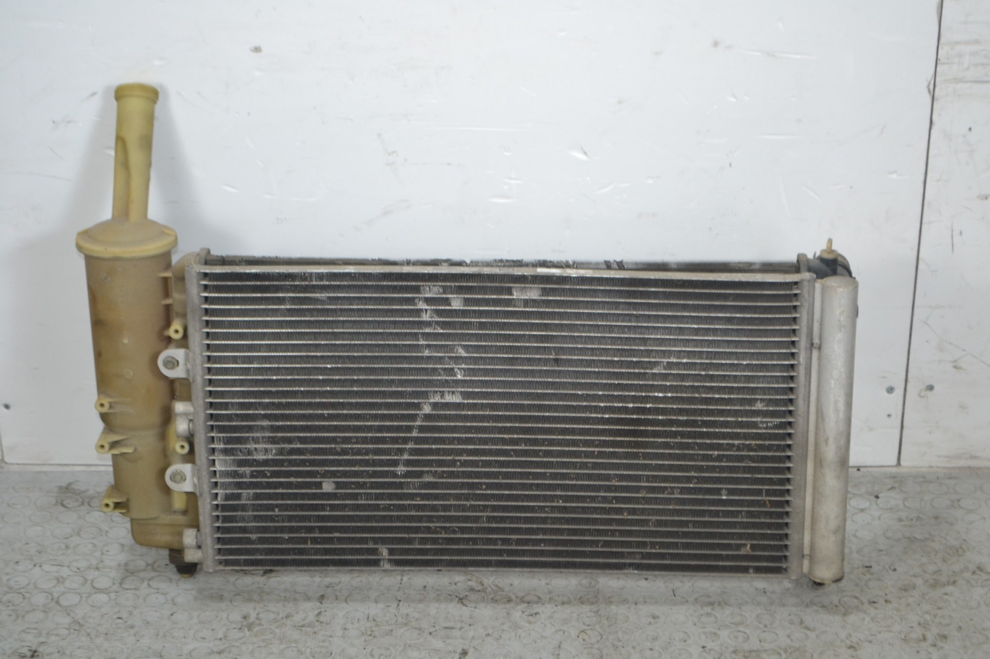 Radiatore Acqua e AC Fiat Punto 188 Dal 2003 al 2011 Cod 51763472 51724183  1668611243613