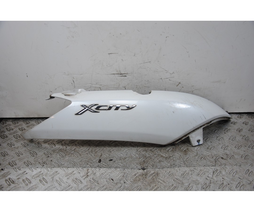 Carena Fianchetto laterale Posteriore Destro Yamaha X-City Xcity 250 dal 2006 al 2016  1668612268561