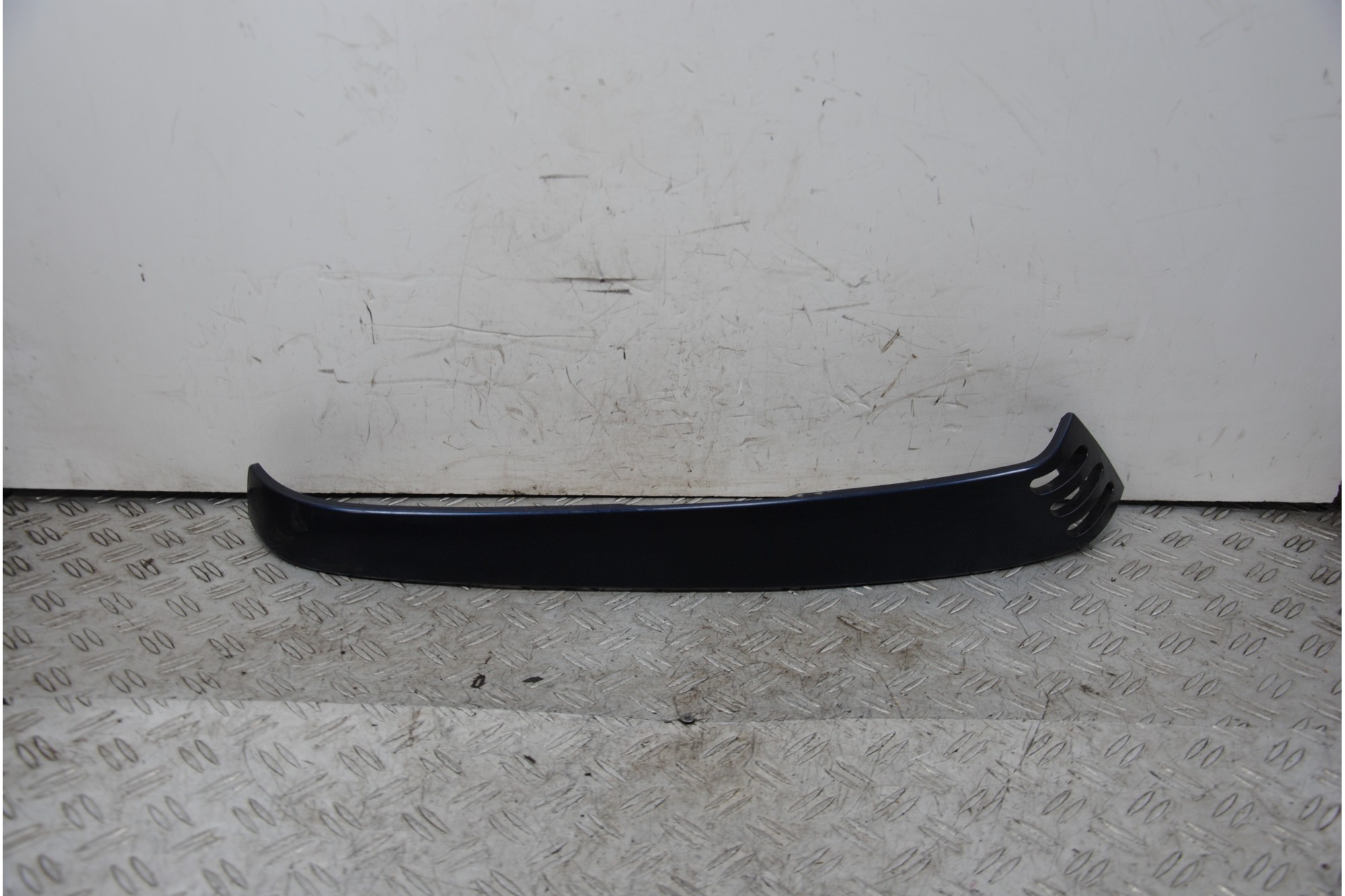 Carena Fianchetto Inferiore Sinistro Piaggio Vespa Lx 125 / 150 Dal 2005 al 2011  1668677506325
