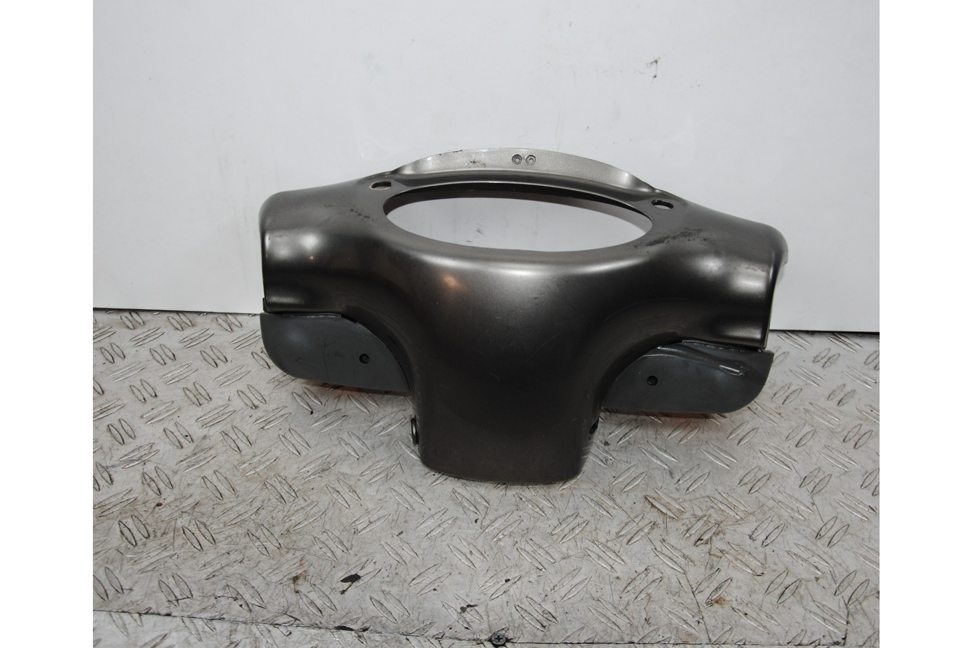 Carena Portastrumentazione Coprimanubrio Aprilia scarabeo 50 dal 2001 al 2004  1668696570314