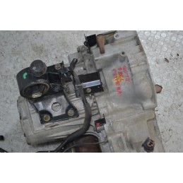 Scatola del cambio Nissan Primera Dal 1999 al 2008 Cod motore QG18 1.8  5 marce  1668781017809