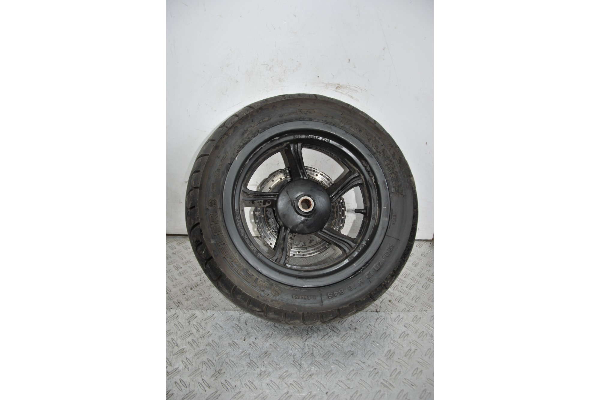 Cerchio Posteriore Kawasaki J300 ABS Dal 2014 Al 2016  1669045967694