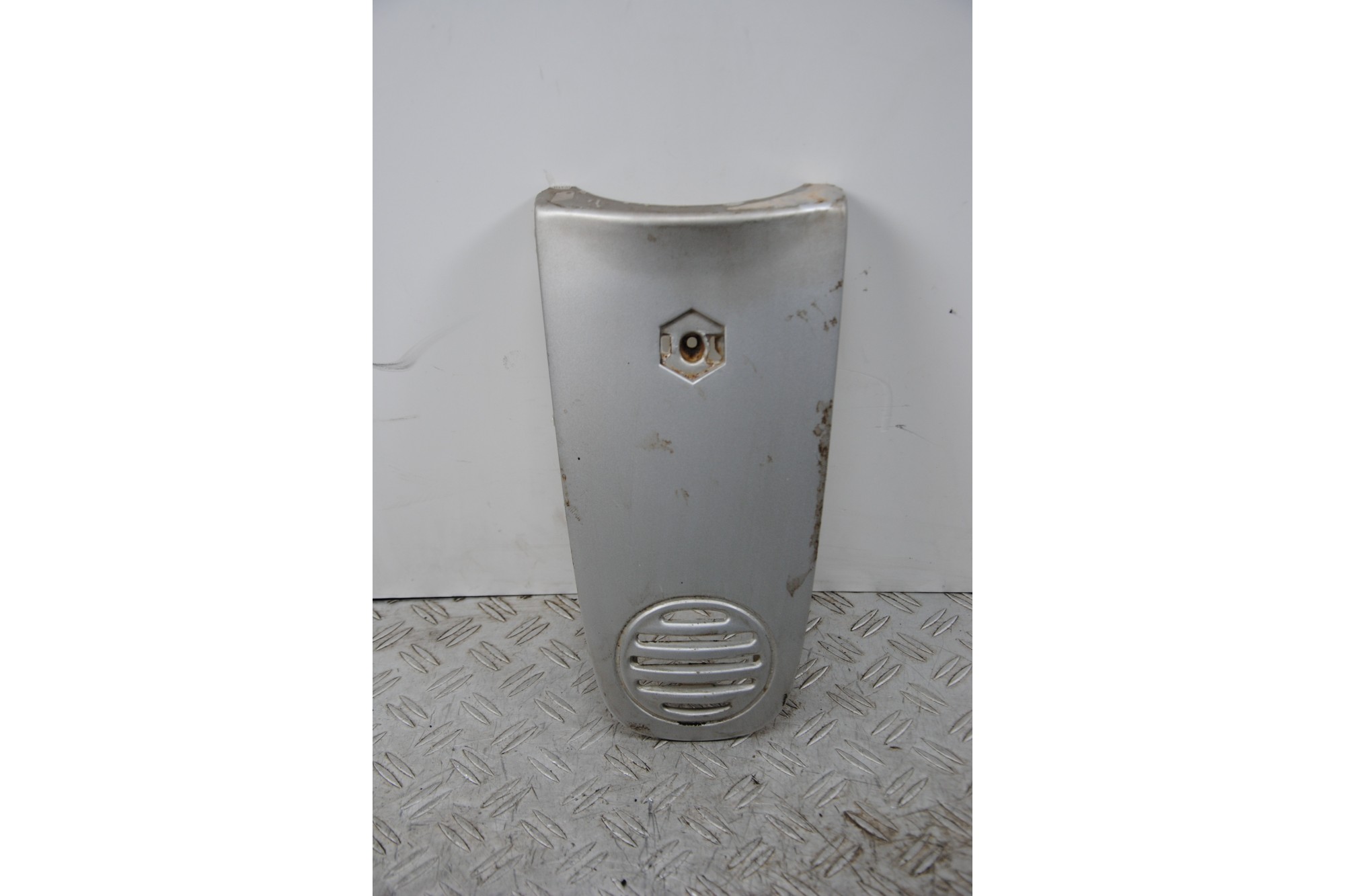 Carena Scudetto Anteriore Piaggio Vespa 50 ET2/ET4 Dal 1996 Al 2006  1669126831715