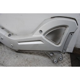 Staffa Telaio Laterale Destra Malaguti SpiderMax 500 RS Dal 2008 al 2012  1669215608396